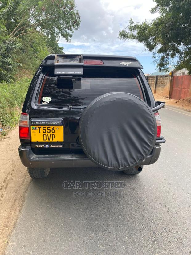 Toyota Hilux Surf 3.0DT 2002 Black