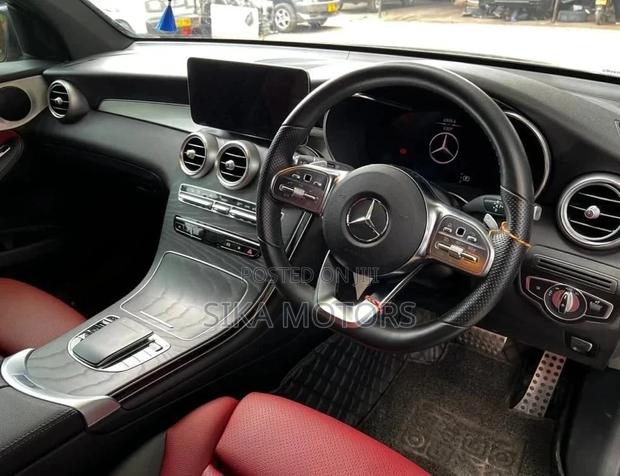Mercedes-Benz GLC-Class 2022 Black