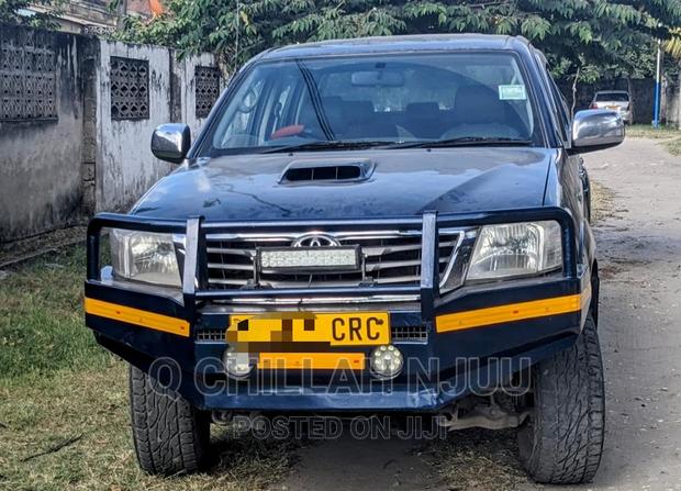 Toyota Hilux 2008 Blue