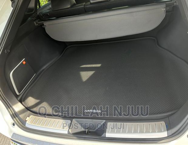 Toyota Harrier 2022 White