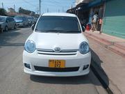 Toyota Sienta 1.5 AWD 2006 White for sale