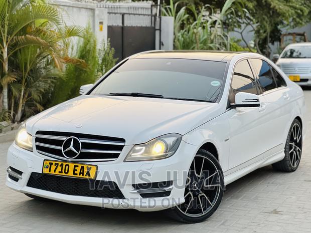 Mercedes-Benz C-Class 2014 White