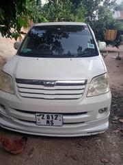 Toyota Noah 2007 White for sale
