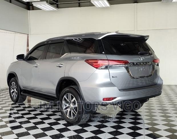 Toyota Fortuner 2016 Silver