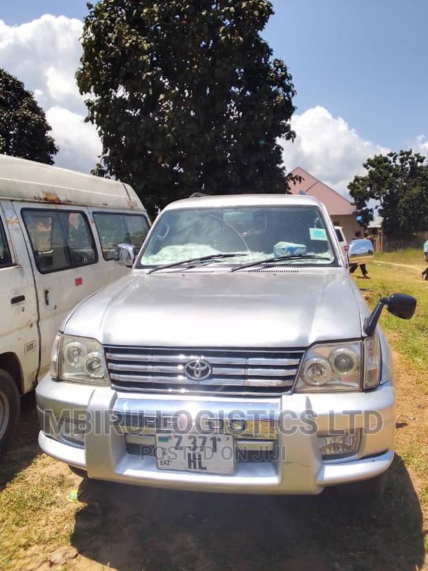 Toyota Land Cruiser Prado 2003 White