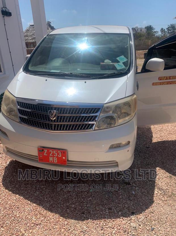 Toyota Alphard 2005 White