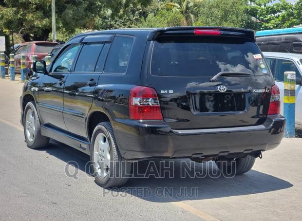 Toyota Kluger 2005 Black
