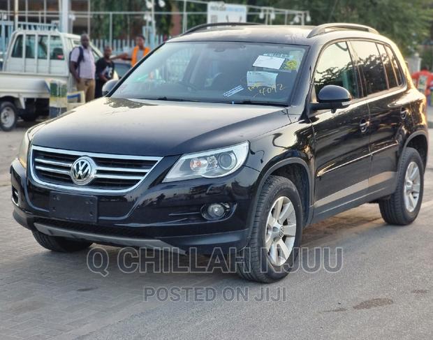 Volkswagen Tiguan 2012 Black
