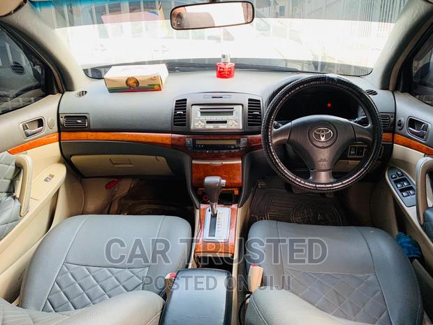 Toyota Premio 1.8 AWD 2005 Silver