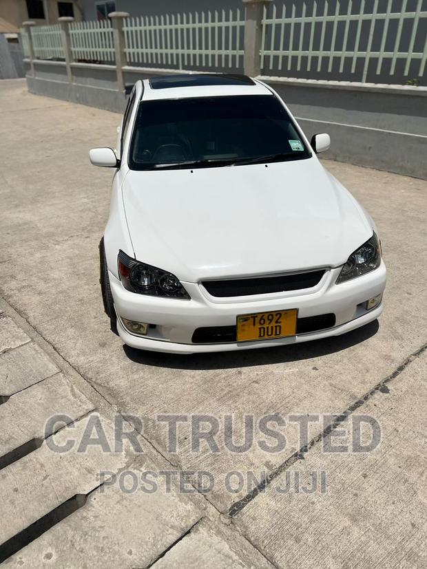 Toyota Altezza 2002 White