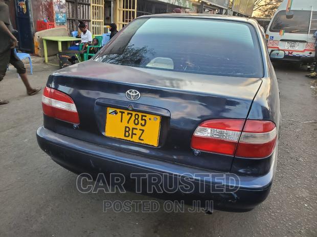 Toyota Corolla 1.4 Sedan 2002 Blue