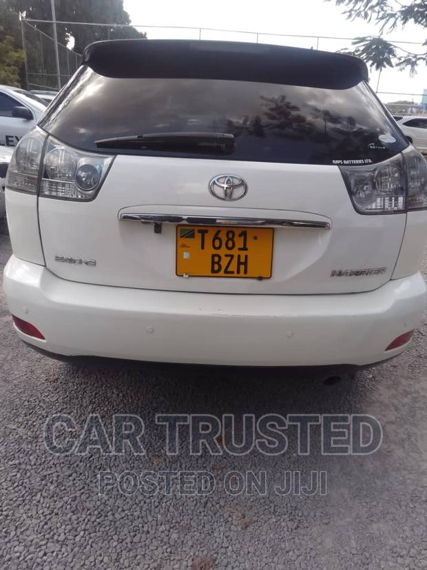 Toyota Harrier 2.4 4WD 2005 White