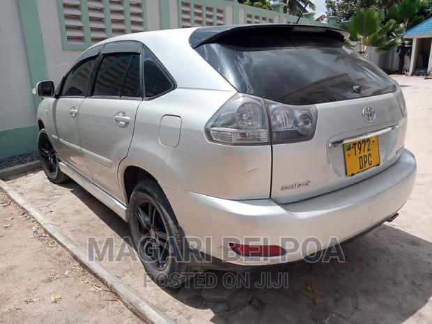 Toyota Harrier 2005 Silver