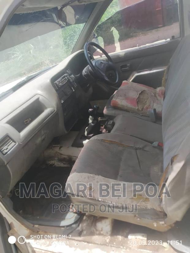 Isuzu KB 2001 White