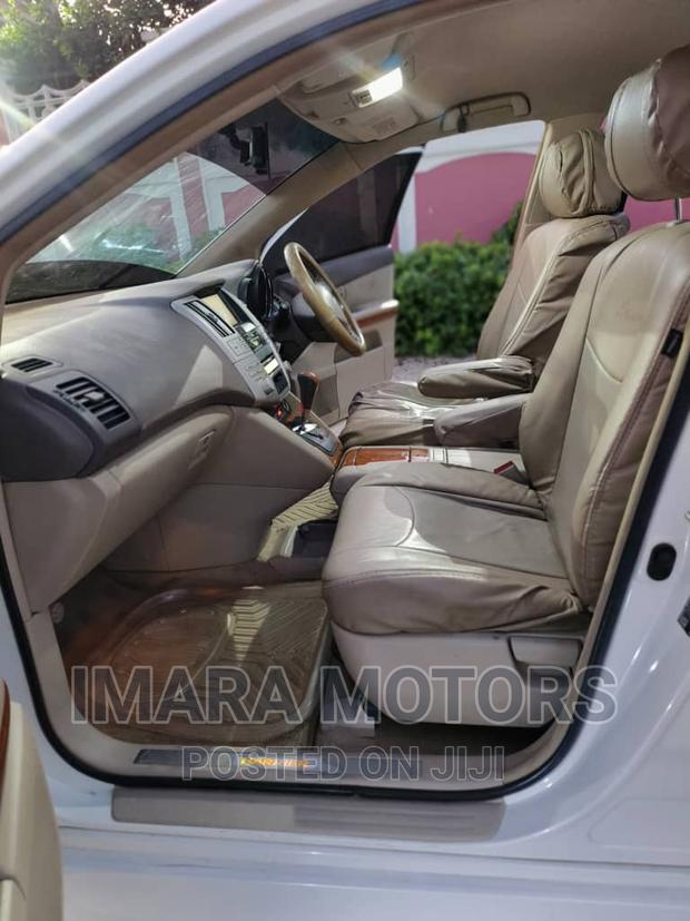 Toyota Harrier 2006 White