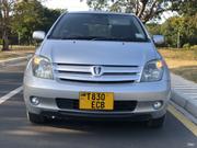 Toyota IST 2004 Silver for sale