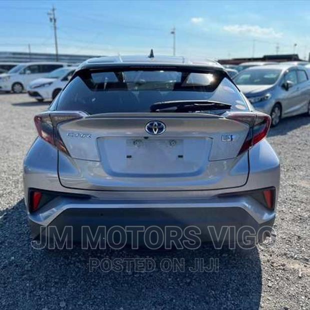 Toyota C-HR 2017 Gray