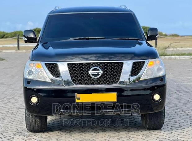 Nissan Patrol 2013 Black