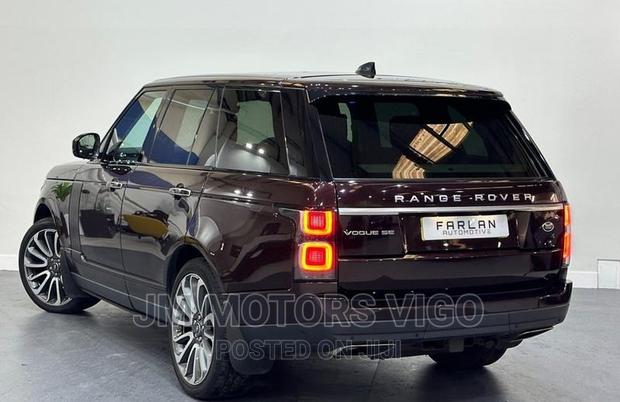 Land Rover Range Rover 2019 Burgundy