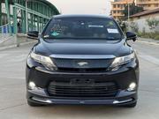Toyota Harrier 2.0 2016 Black for sale