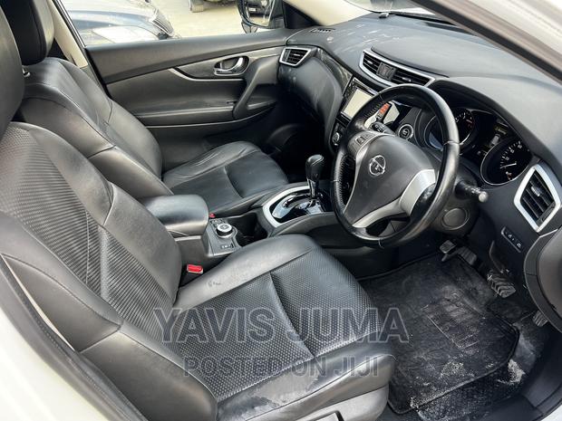 Nissan X-Trail 2014 White