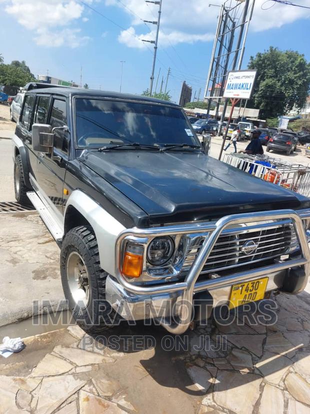 Nissan Patrol 1997 Black