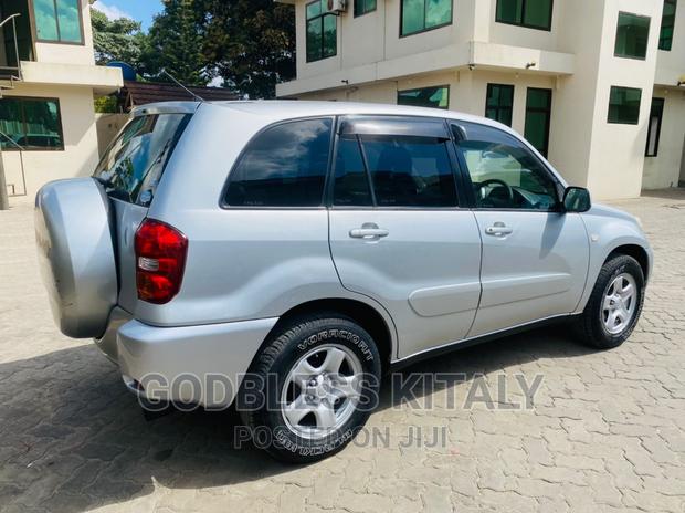 Toyota RAV4 2005 Silver