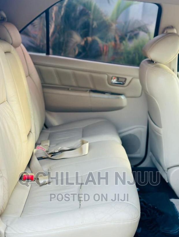 Toyota Fortuner 2007 Silver