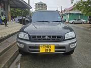 Toyota RAV4 Automatic 2000 Black for sale