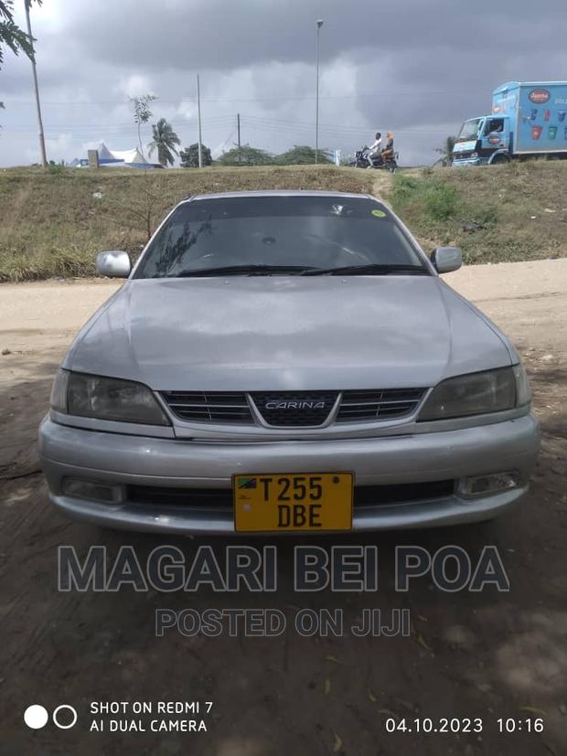 Toyota Carina 2001 Silver