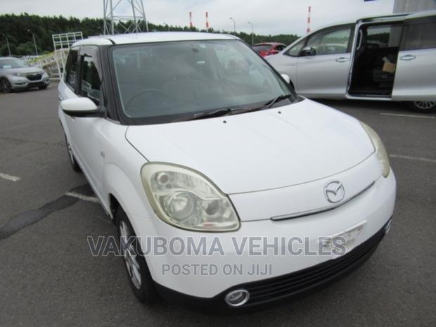 Mazda Verisa 2004 Pearl