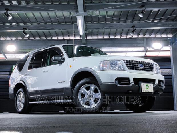 Ford Explorer 2005 Pearl