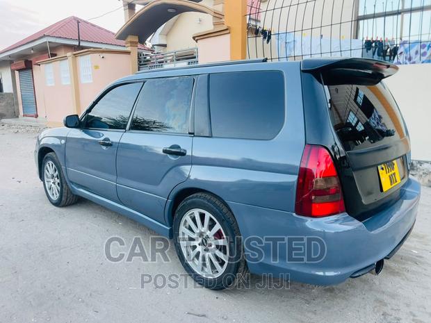 Subaru Forester 2.0 X Active 2005 Black
