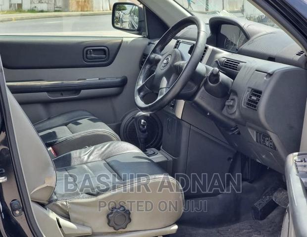 Nissan X-Trail 2.0 2005 Black