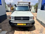 Toyota Land Cruiser 4.0 V6 EXR 2016 White for sale