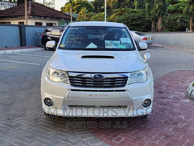 Subaru Forester 2009 Pearl