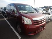 Toyota Noah 2007 Burgundy for sale