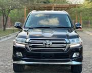 Toyota Land Cruiser 4.5 V8 VXR 2017 Black for sale