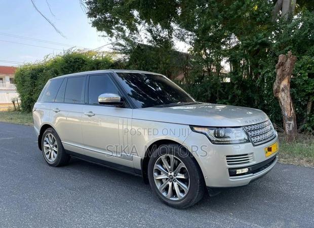 Land Rover Range Rover Vogue 2014 Silver
