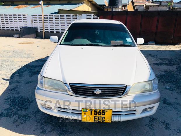 Toyota Corona Premio 1.8 FWD 2000 White