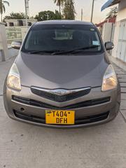 Toyota Ractis 1.5 AWD 2006 Gray for sale