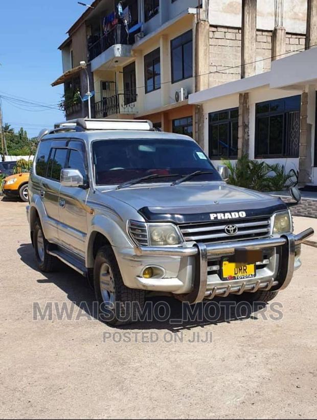 Toyota Land Cruiser Prado 1999 Silver