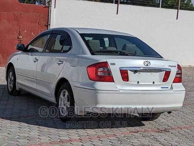 Toyota Premio 2006 White
