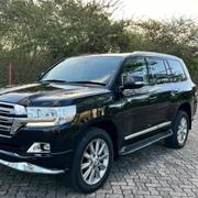 Toyota Land Cruiser 2017 Black for sale