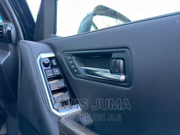 New Toyota Land Cruiser 2023 Black