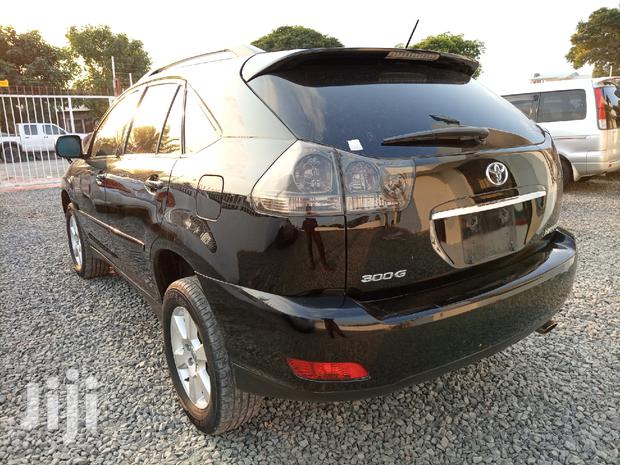Toyota Harrier 2005 Black