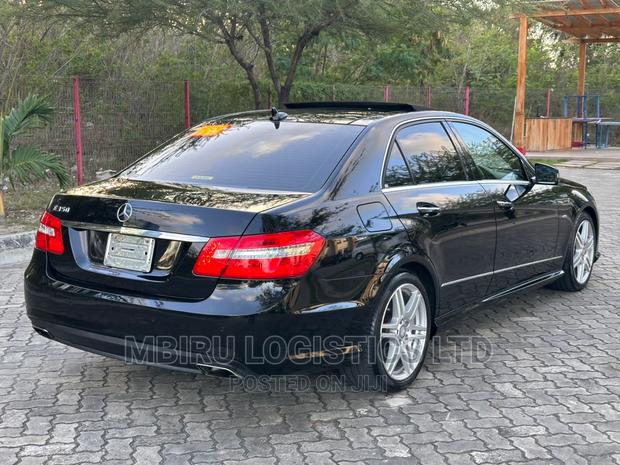 Mercedes-Benz E250 2011 Black