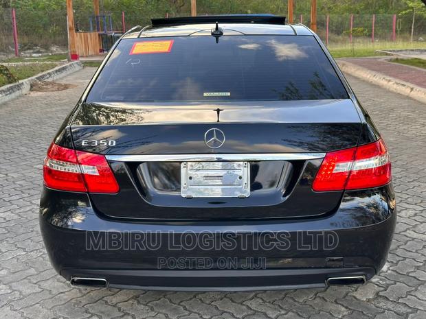 Mercedes-Benz E250 2011 Black