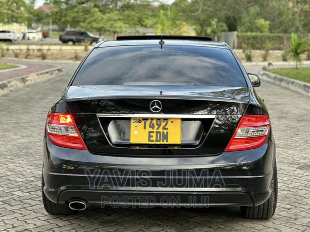 Mercedes-Benz C-Class 2008 Black