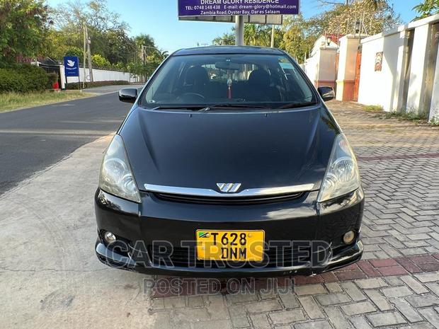 Toyota Wish 2004 Black